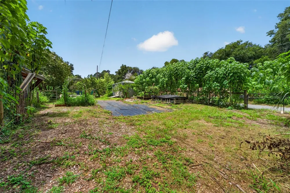 28211 MAGNON DRIVE Brooksville, FL 34601
