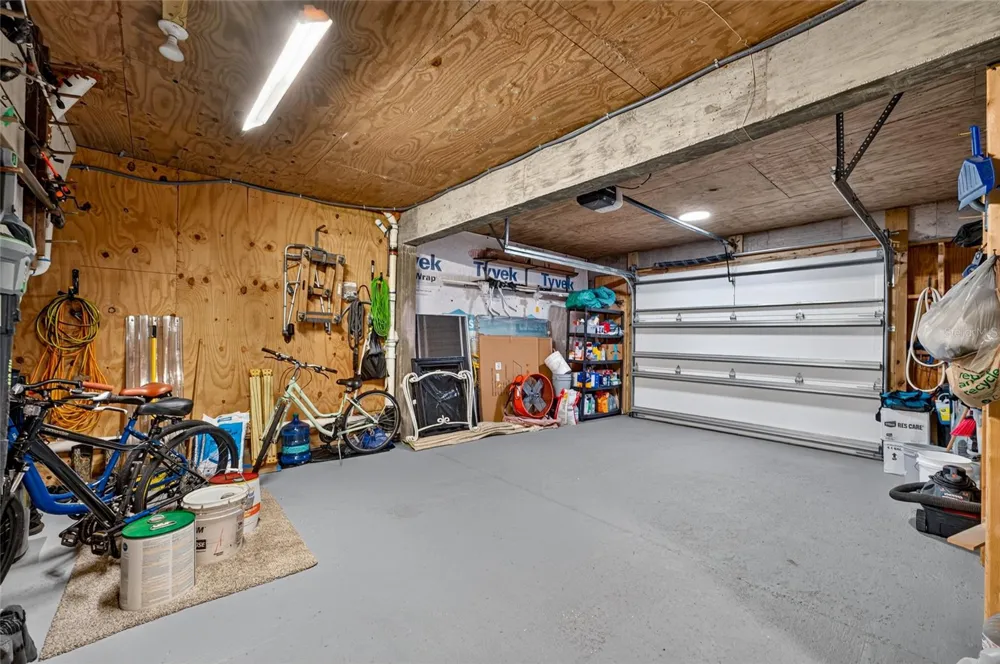 28211 MAGNON DRIVE Brooksville, FL 34601