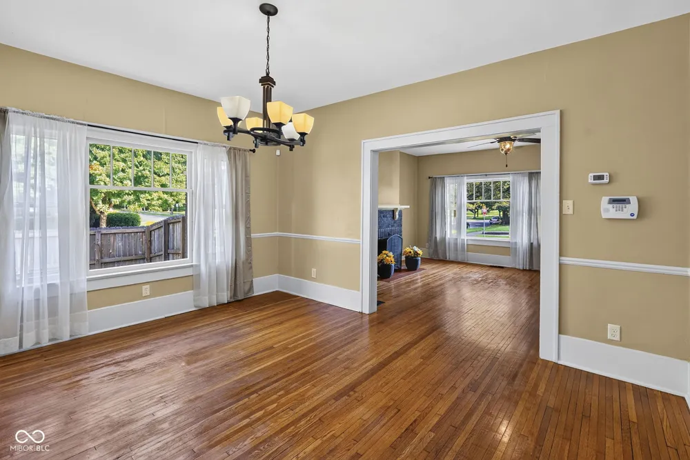 905 Maple Terre Haute, IN 47804