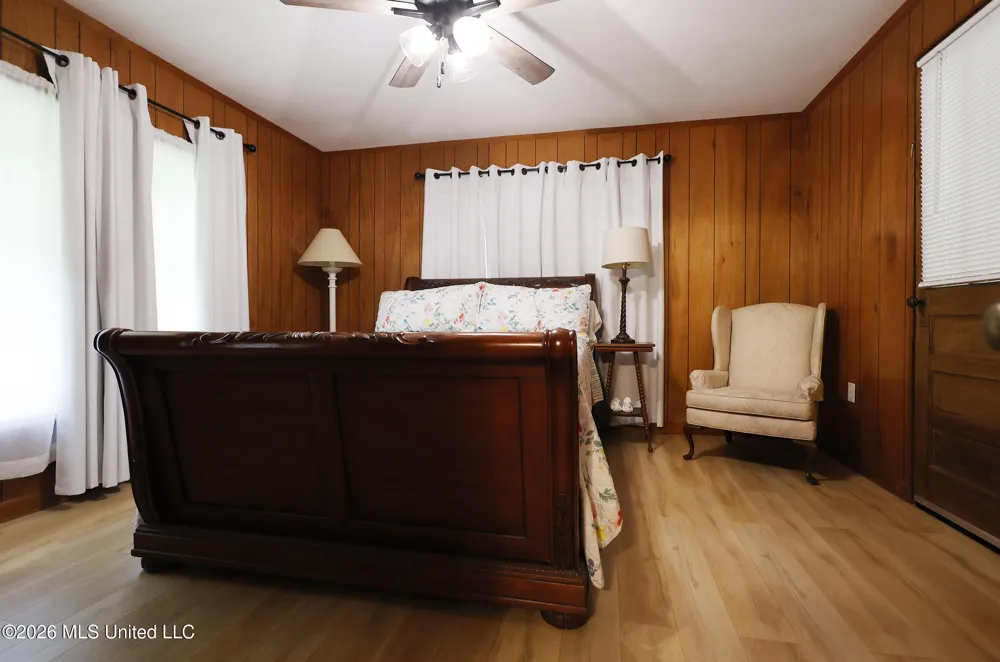 7037 Lilly Road Crystal Springs, MS 39059
