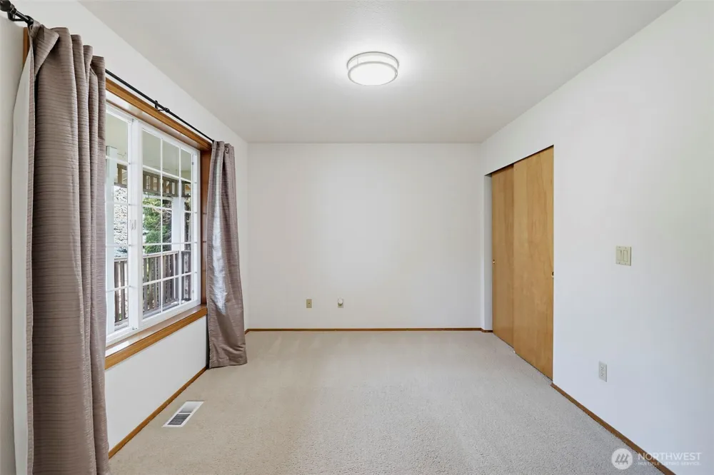 34912 57th Avenue S Auburn, WA 98001