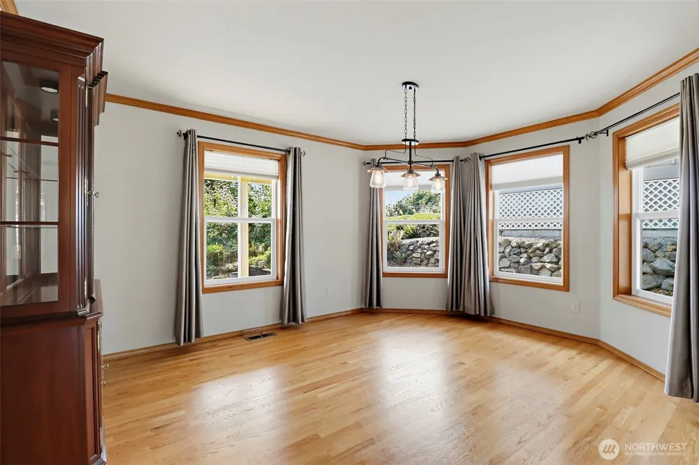 34912 57th Avenue S Auburn, WA 98001