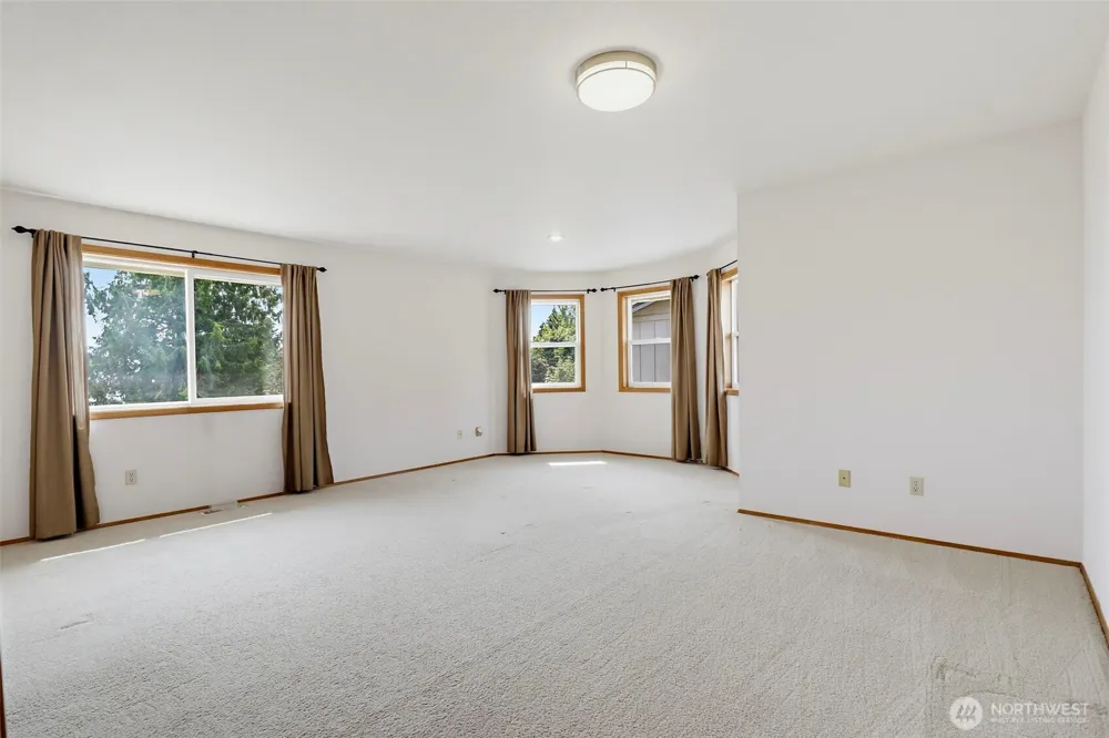 34912 57th Avenue S Auburn, WA 98001