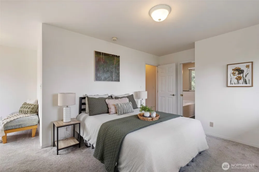 19061 Harris Avenue NE Suquamish, WA 98392