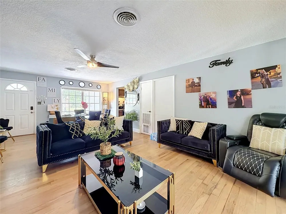 7511 BROCKBANK DRIVE Orlando, FL 32809