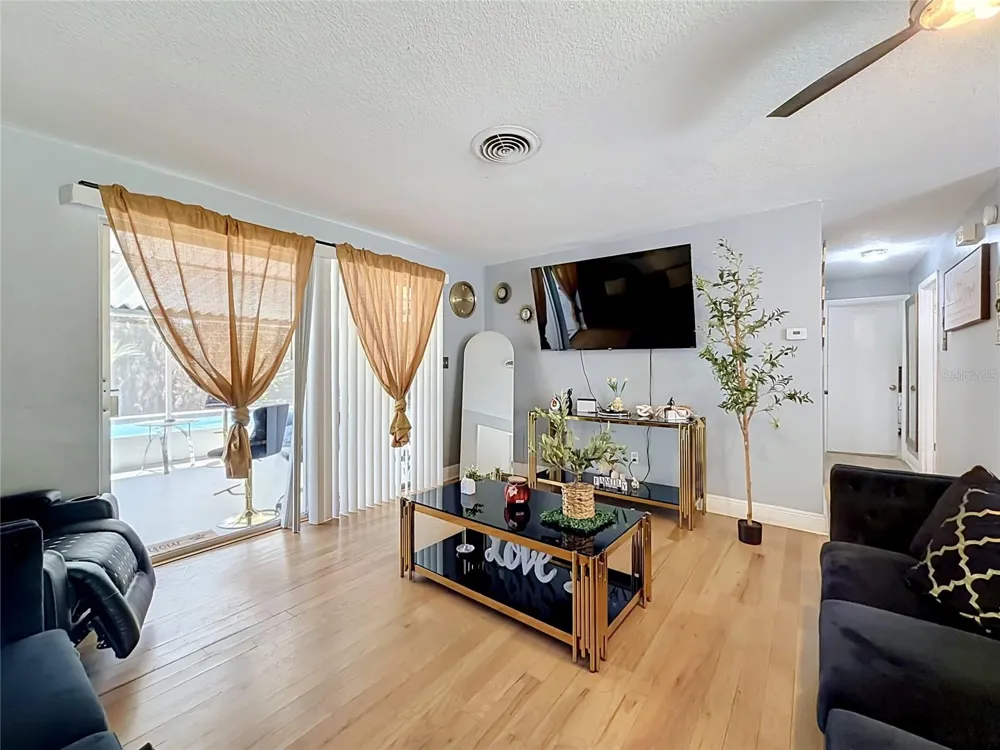 7511 BROCKBANK DRIVE Orlando, FL 32809