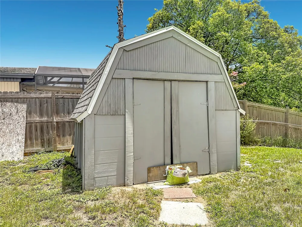 7511 BROCKBANK DRIVE Orlando, FL 32809