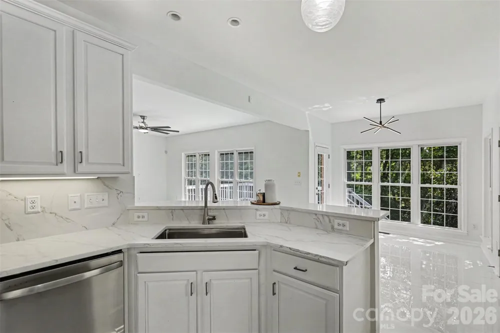 4523 Brent Wood Drive Belmont, NC 28012