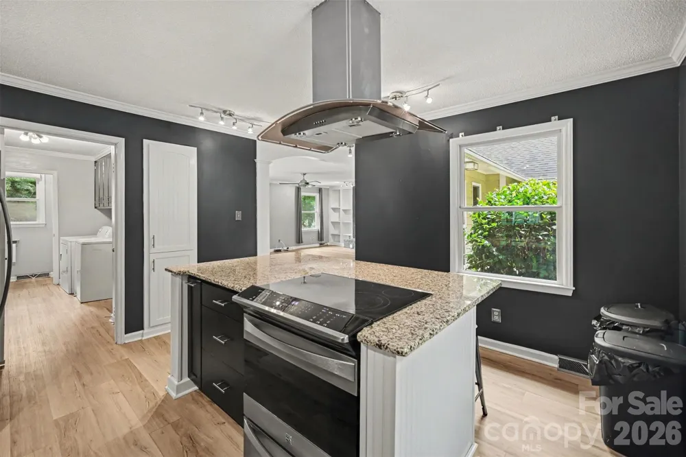 519 Raintree Drive Matthews, NC 28104