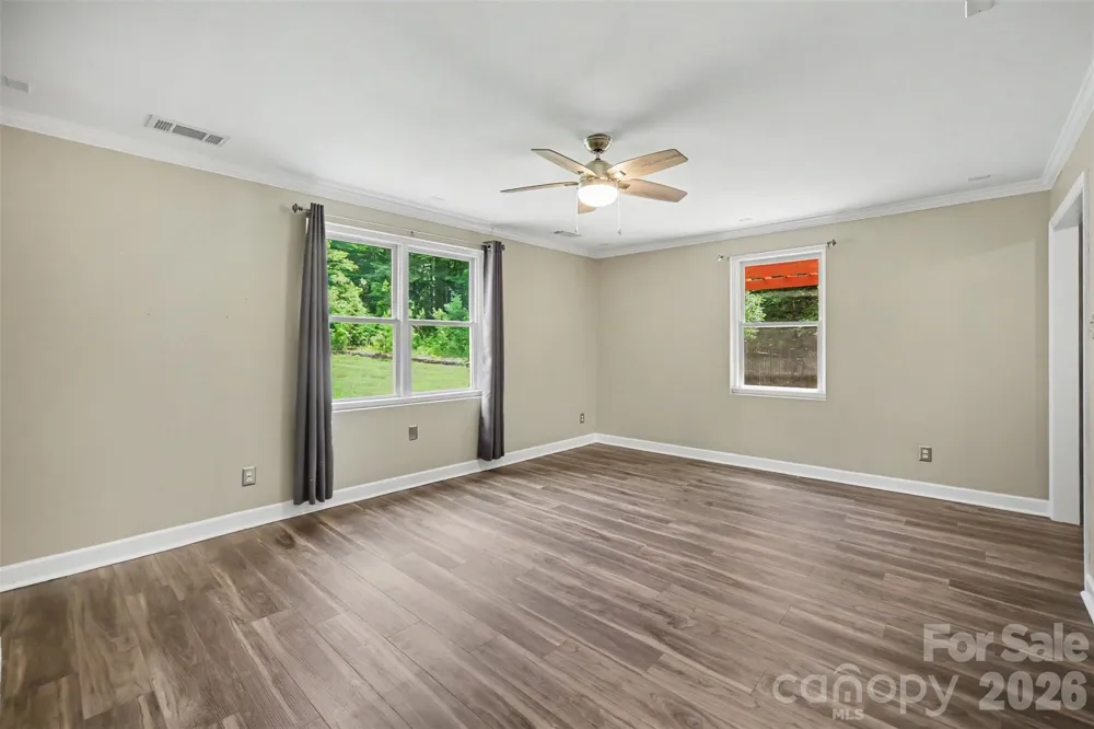 519 Raintree Drive Matthews, NC 28104