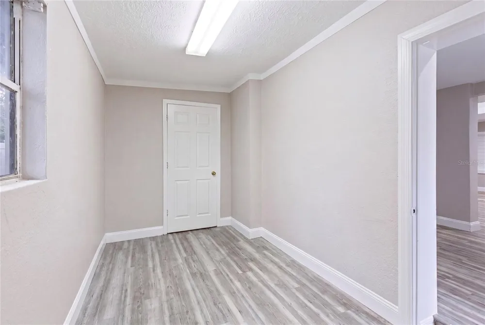 1325 E LAURA STREET Plant City, FL 33563