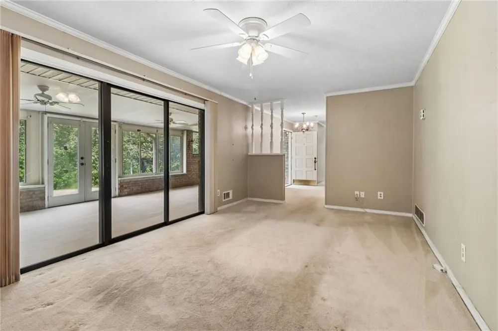 726 Mcdonough Road Griffin, GA 30223