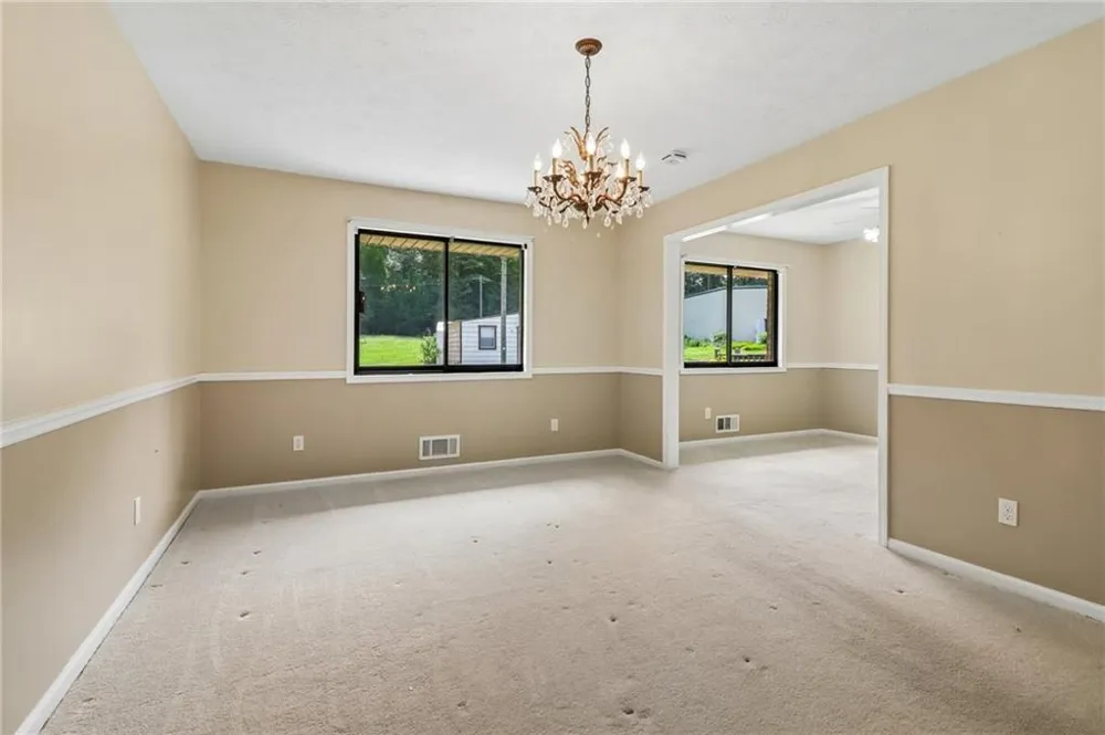 726 Mcdonough Road Griffin, GA 30223