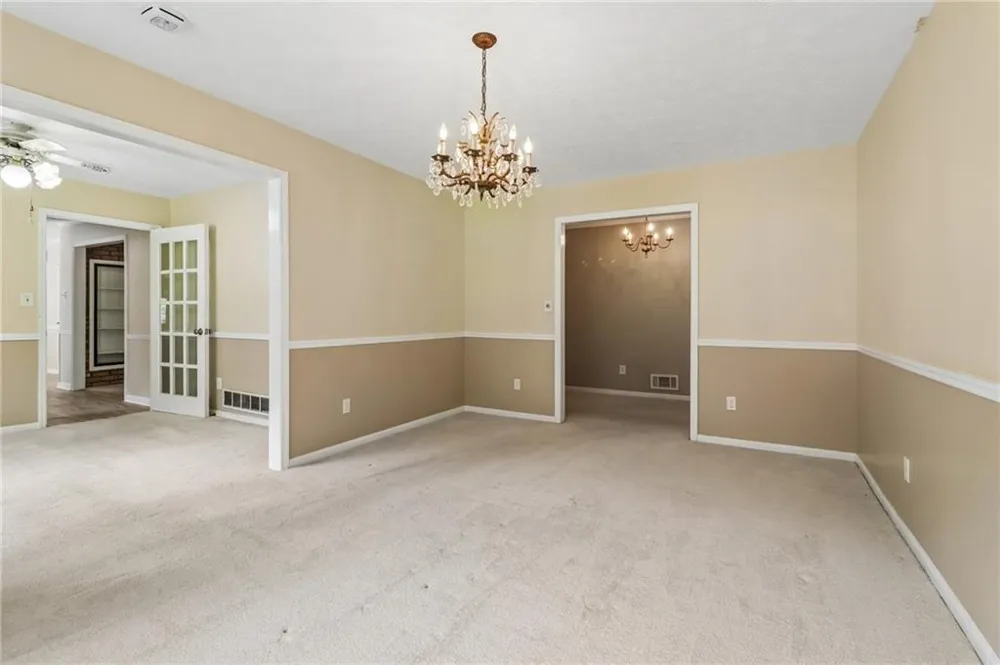 726 Mcdonough Road Griffin, GA 30223