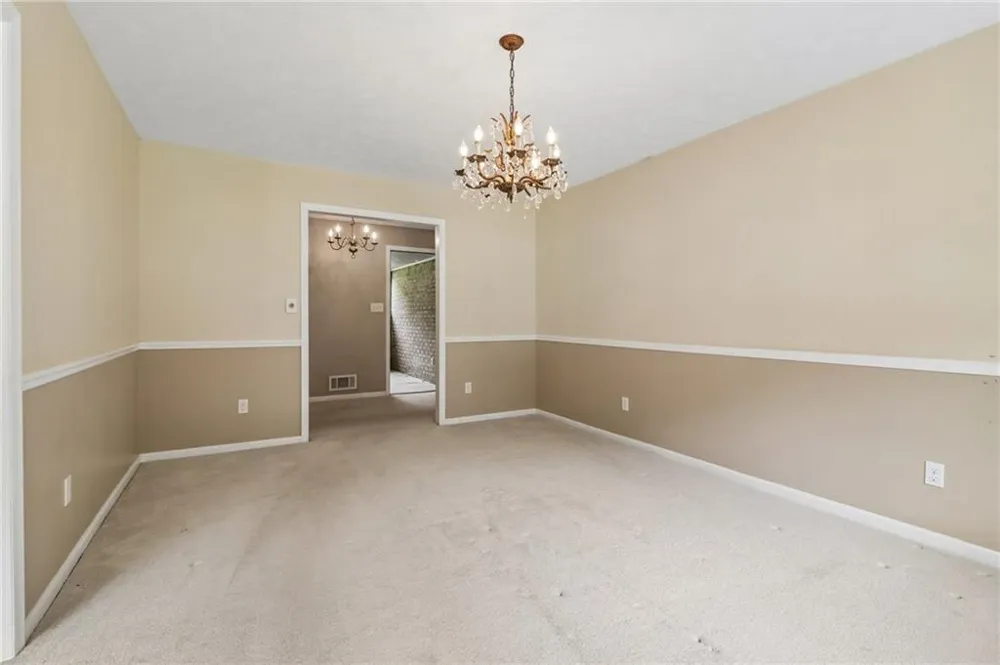 726 Mcdonough Road Griffin, GA 30223