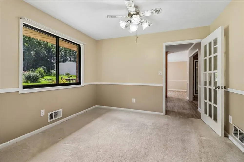 726 Mcdonough Road Griffin, GA 30223