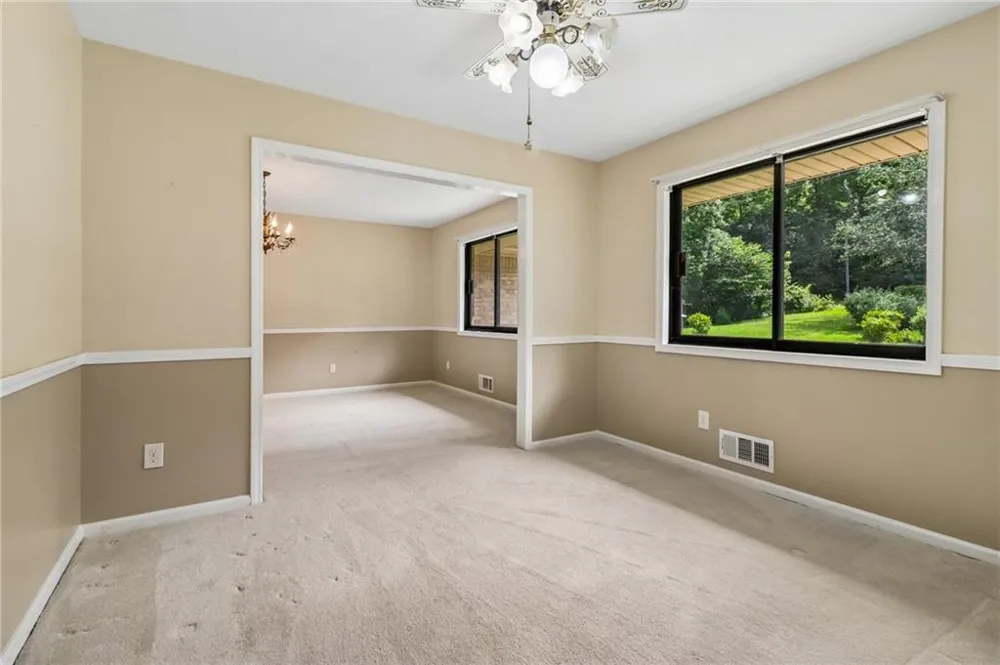 726 Mcdonough Road Griffin, GA 30223
