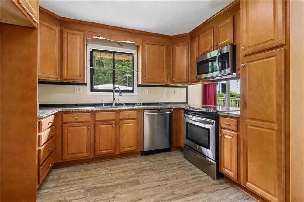 726 Mcdonough Road Griffin, GA 30223