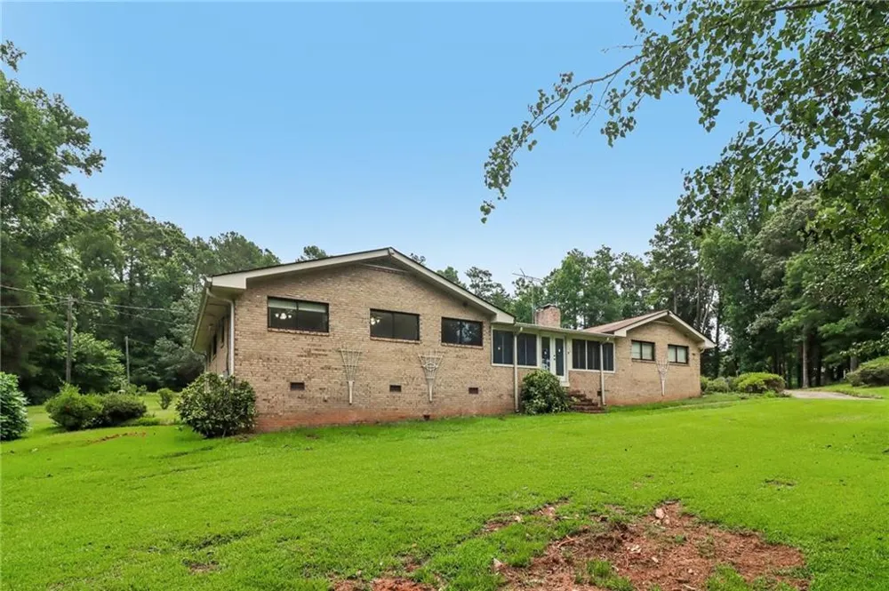 726 Mcdonough Road Griffin, GA 30223