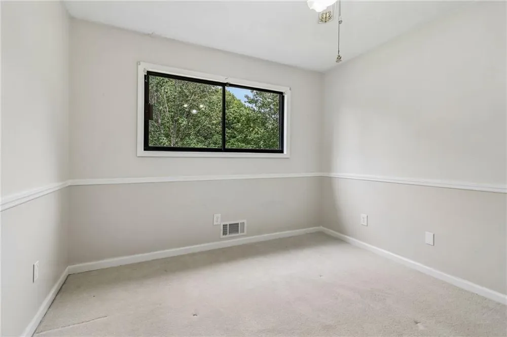 726 Mcdonough Road Griffin, GA 30223