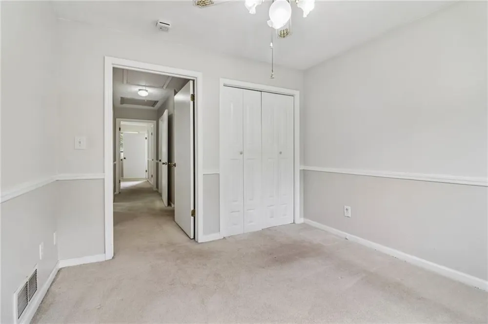 726 Mcdonough Road Griffin, GA 30223