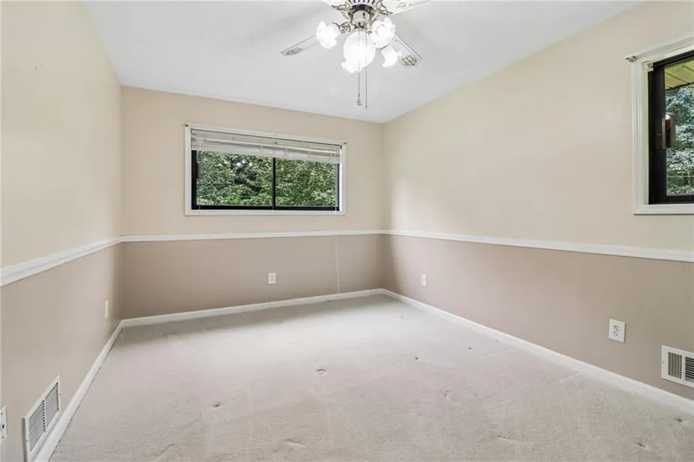 726 Mcdonough Road Griffin, GA 30223
