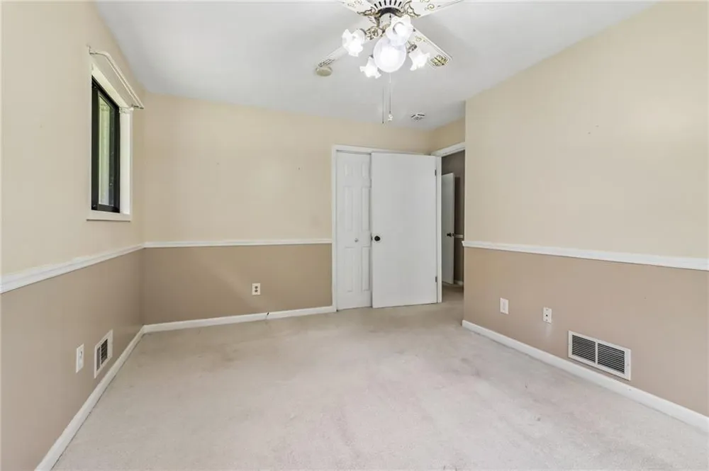 726 Mcdonough Road Griffin, GA 30223