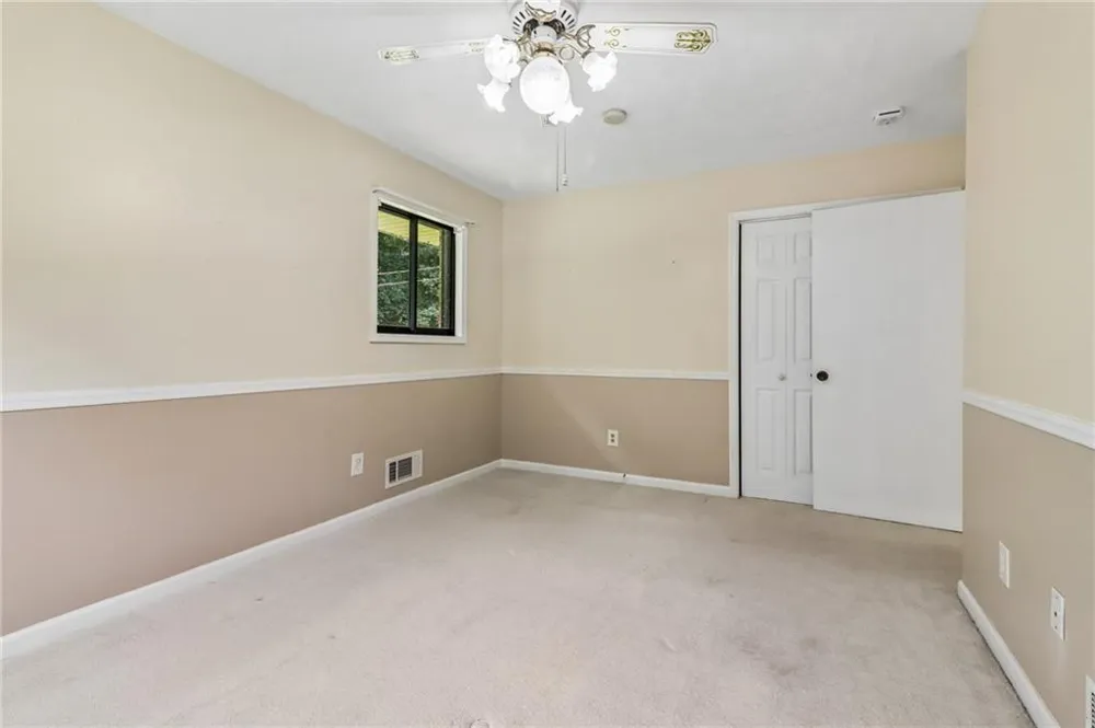 726 Mcdonough Road Griffin, GA 30223