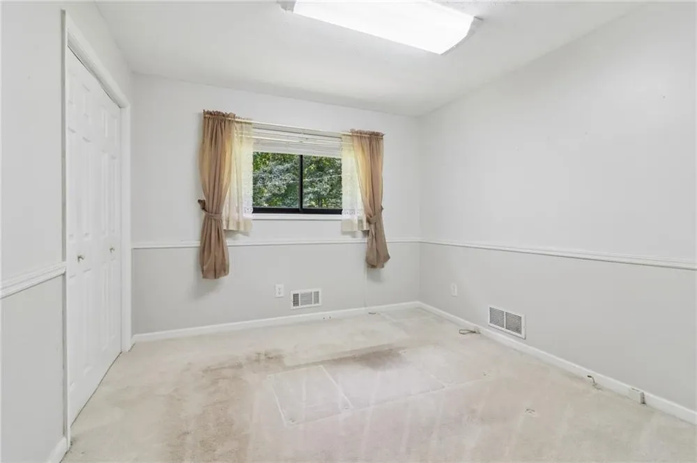 726 Mcdonough Road Griffin, GA 30223