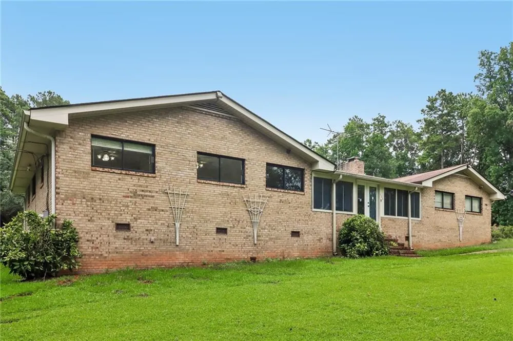 726 Mcdonough Road Griffin, GA 30223