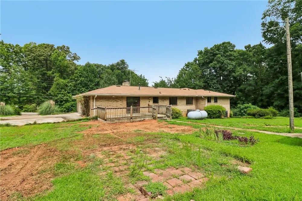 726 Mcdonough Road Griffin, GA 30223