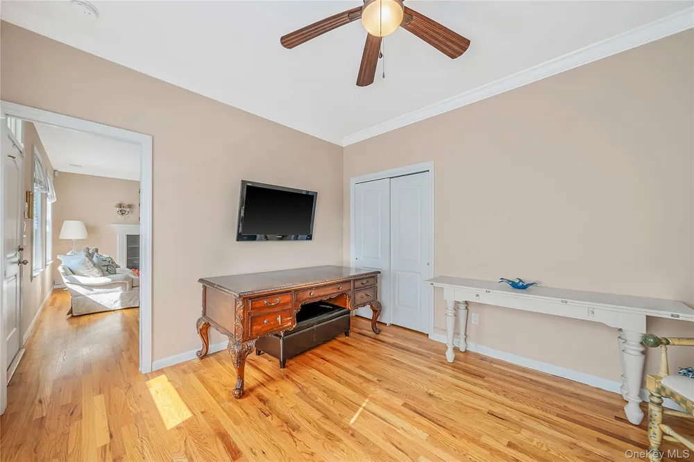 16 Foster Crossing East Quogue, NY 11942