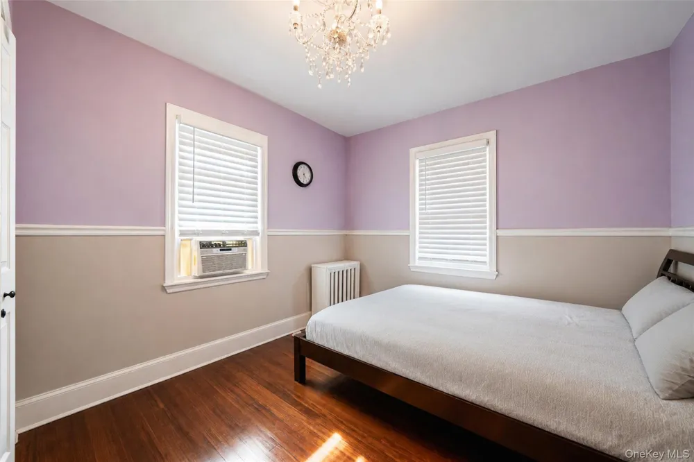 214 Lowell Avenue Floral Park, NY 11001