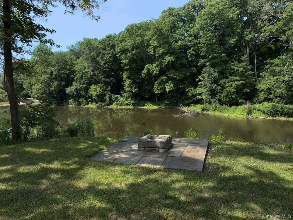 1945 New Hackensack Road Poughkeepsie, NY 12603
