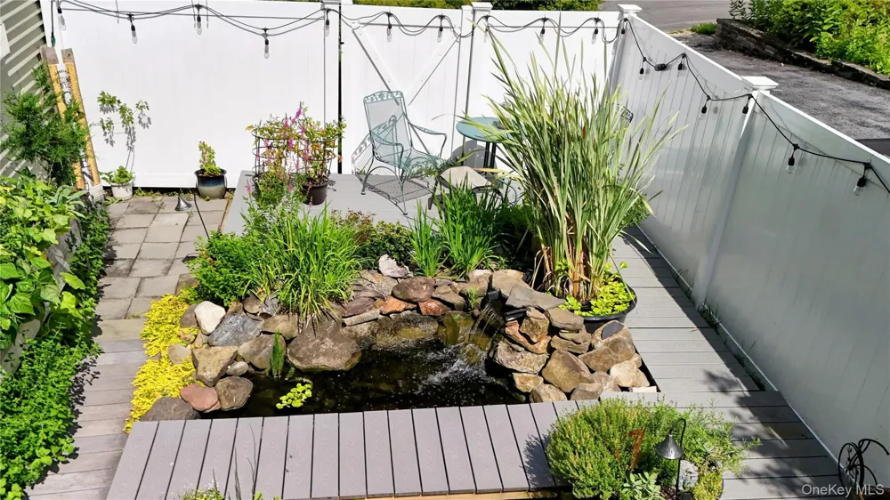 38 Kenilworth Lane Warwick, NY 10990