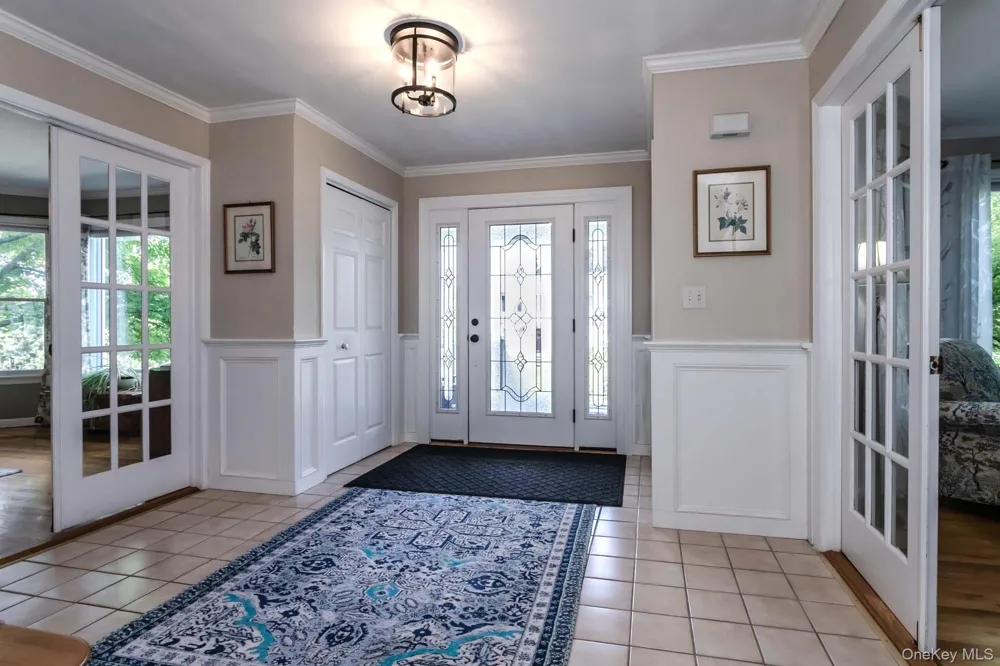 38 Kenilworth Lane Warwick, NY 10990