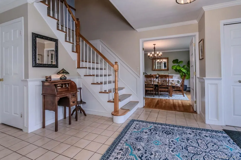 38 Kenilworth Lane Warwick, NY 10990
