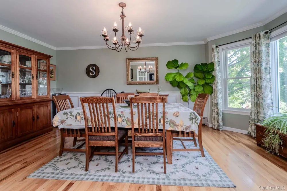 38 Kenilworth Lane Warwick, NY 10990