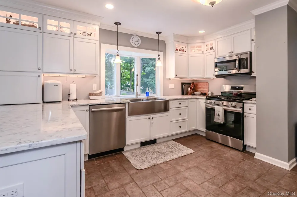 38 Kenilworth Lane Warwick, NY 10990