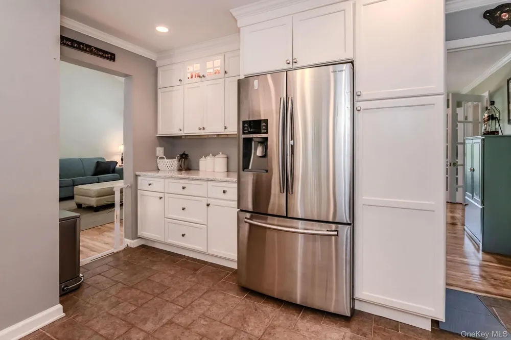 38 Kenilworth Lane Warwick, NY 10990