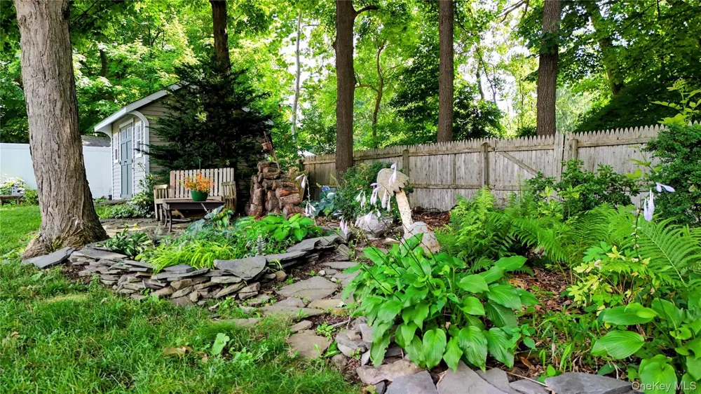 38 Kenilworth Lane Warwick, NY 10990
