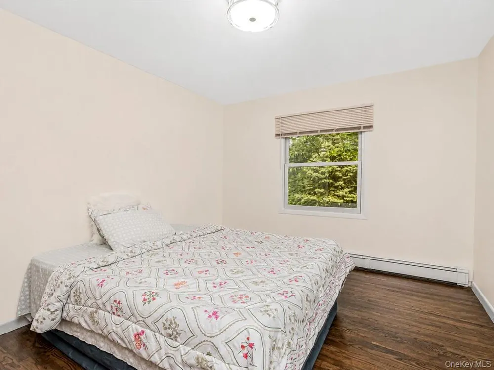 8 Fairgreen Court Cortlandt Manor, NY 10567