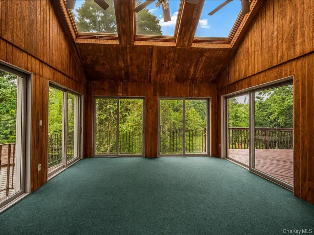 8 Fairgreen Court Cortlandt Manor, NY 10567