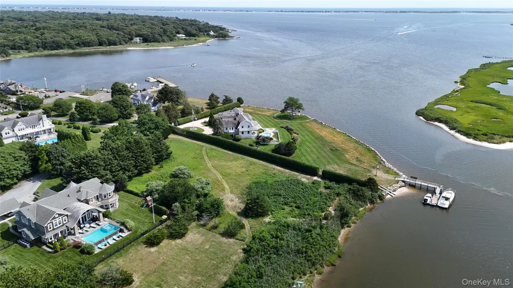61 S Bay Avenue Eastport, NY 11941