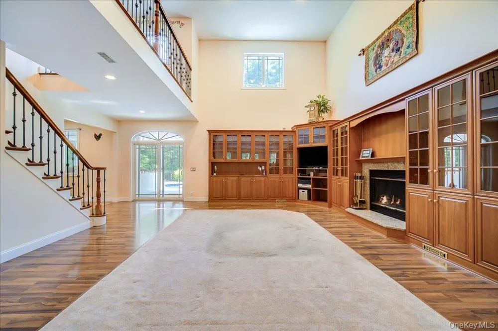 49 Barkit Kennel Road Pleasant Valley, NY 12569