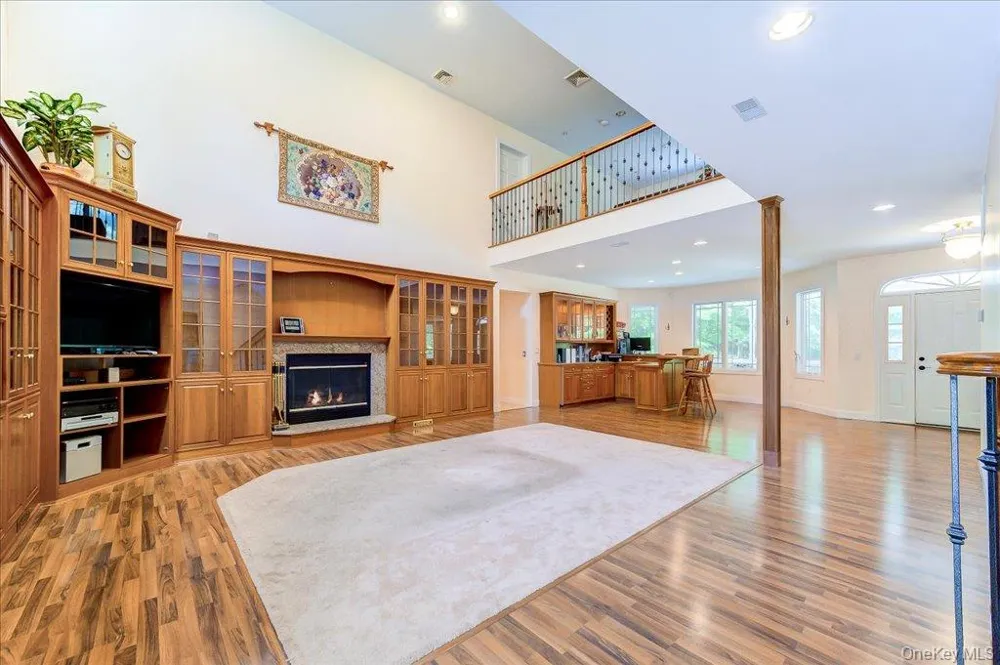 49 Barkit Kennel Road Pleasant Valley, NY 12569