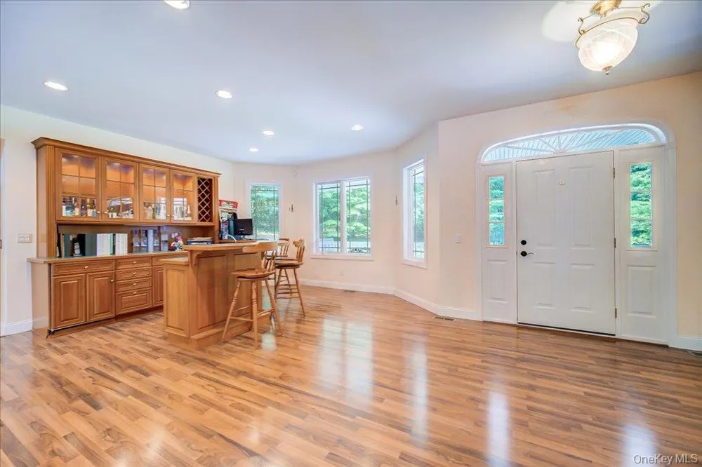 49 Barkit Kennel Road Pleasant Valley, NY 12569