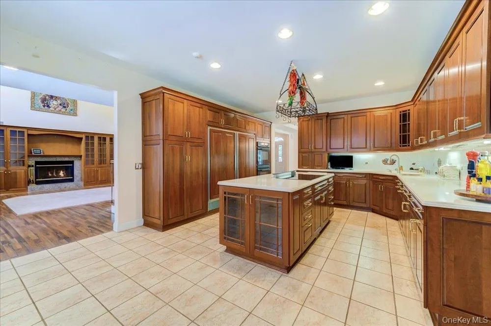 49 Barkit Kennel Road Pleasant Valley, NY 12569