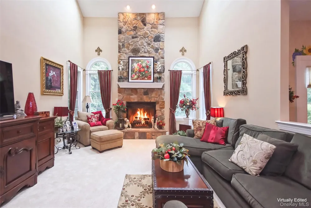 147 Creekside Road Hopewell Junction, NY 12533