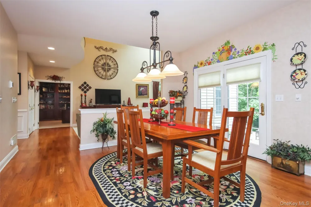 147 Creekside Road Hopewell Junction, NY 12533
